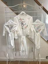 Load image into Gallery viewer, Stunning Personalised Robes - Ideal for Weddings, Hen Dos, Girly Weekend Away, Birthdays, Spa Day