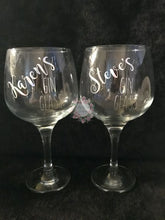Load image into Gallery viewer, Personalised Gin Glasses POST ON FB logo

